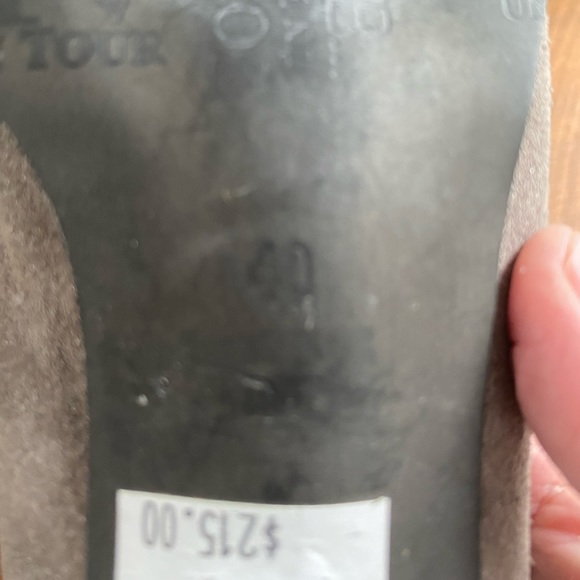 Cute slip on suede and patent leather booties - Picture 4 of 4